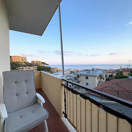 Franca's Suite- Sea View! - Box Bike *