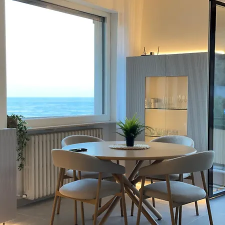 Franca's Suite- Sea View! - Box Bike *