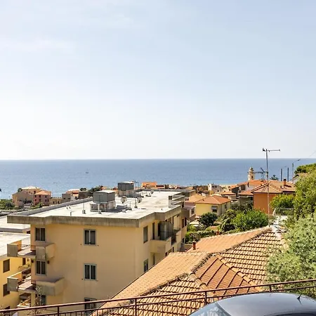 Lejlighed Franca's Suite- Sea View! - Box Bike Santo Stefano al Mare