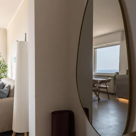 Franca's Suite- Sea View! - Box Bike *