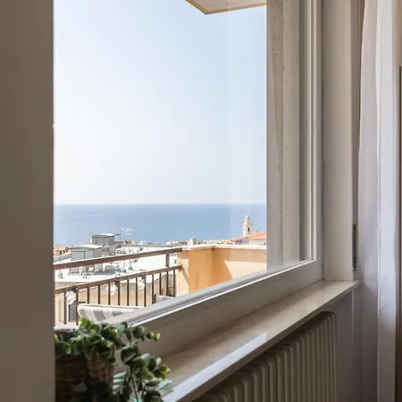 Franca's Suite- Sea View! - Box Bike Апартаменты