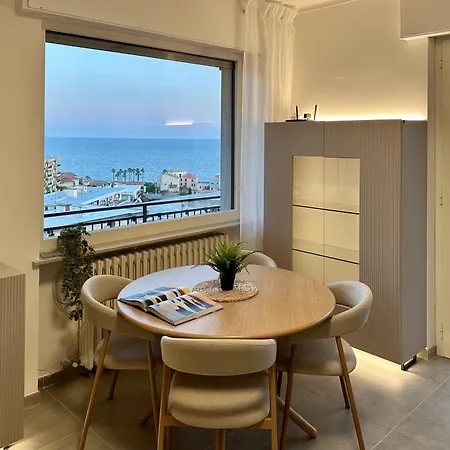 Lejlighed Franca's Suite- Sea View! - Box Bike